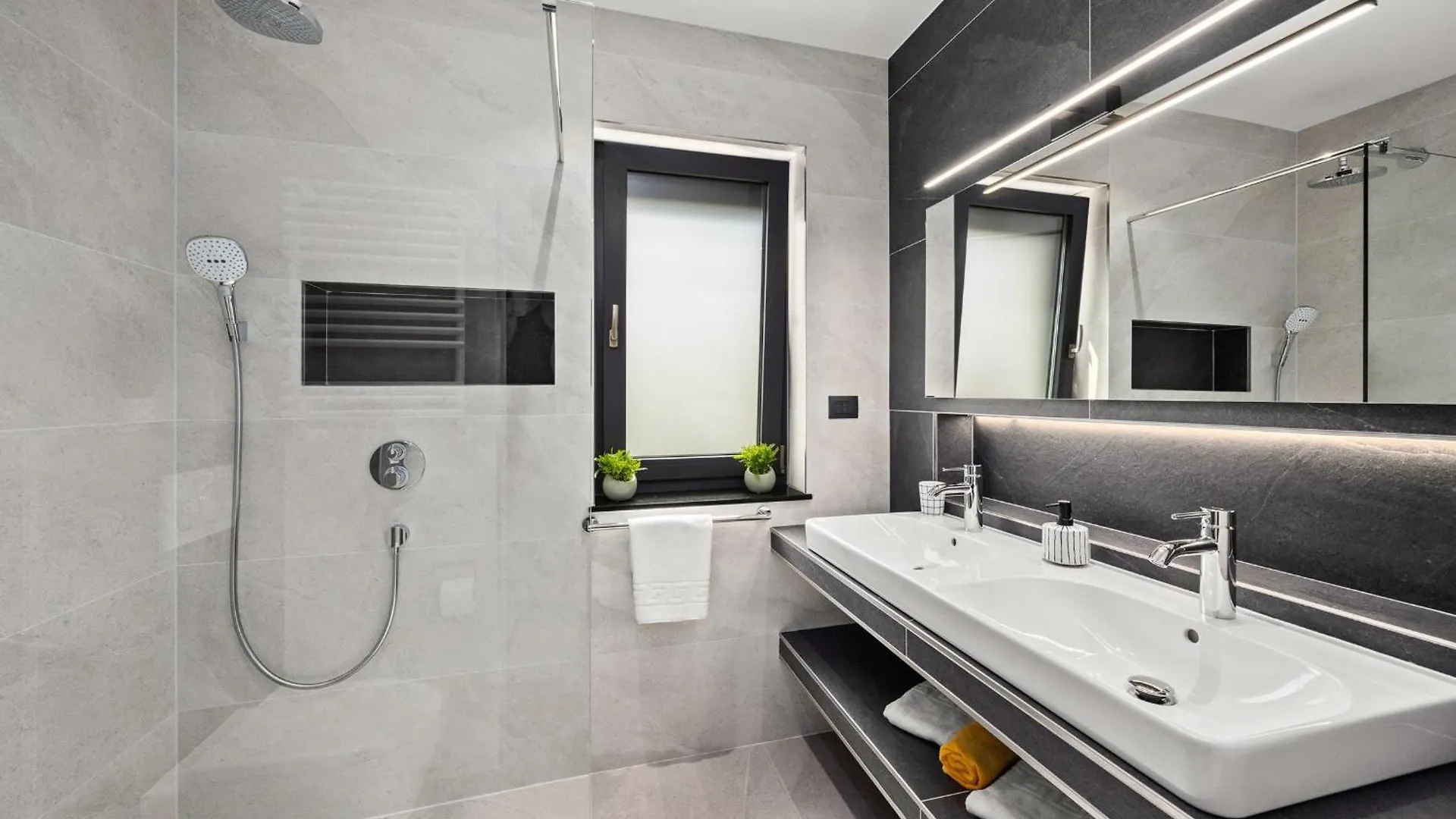 Polaris & Antares Villas