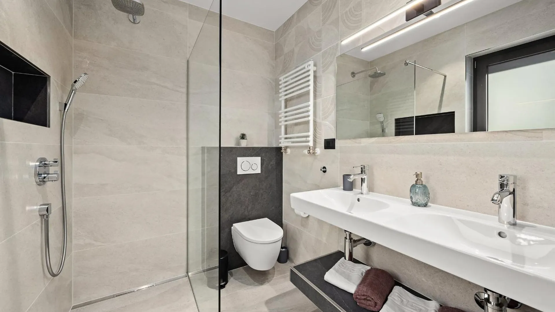 Polaris & Antares Villas