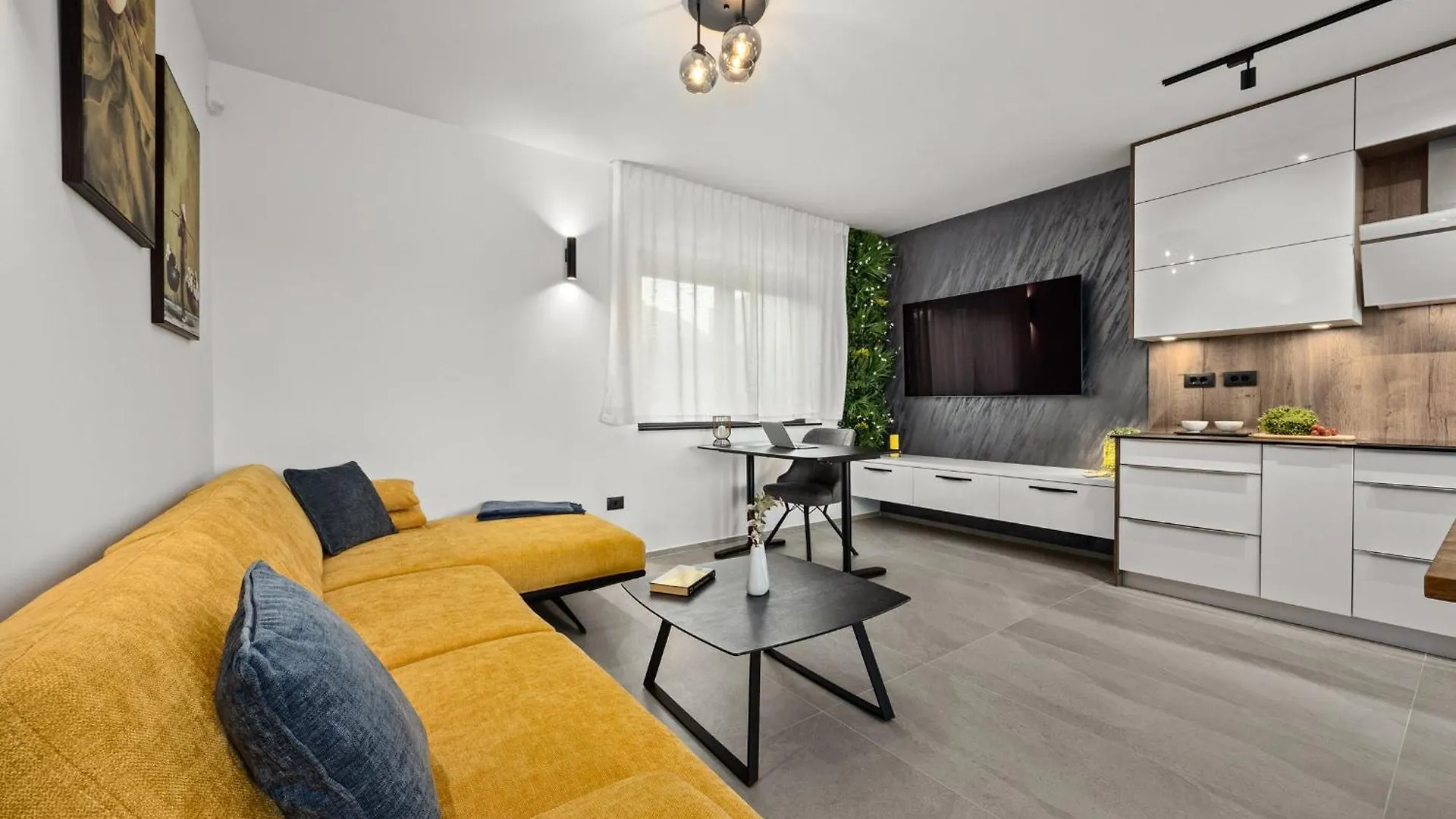 Polaris & Antares Villas  Pula