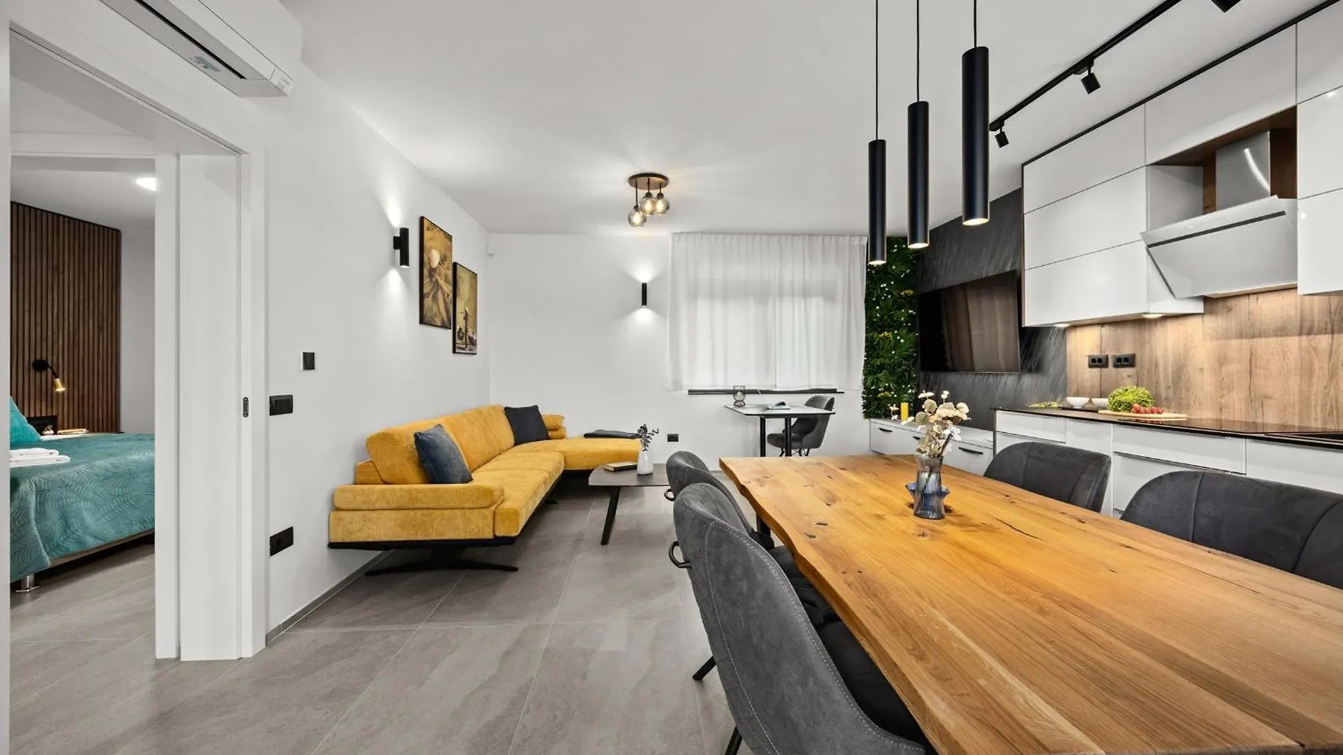 Polaris & Antares Villas Pula