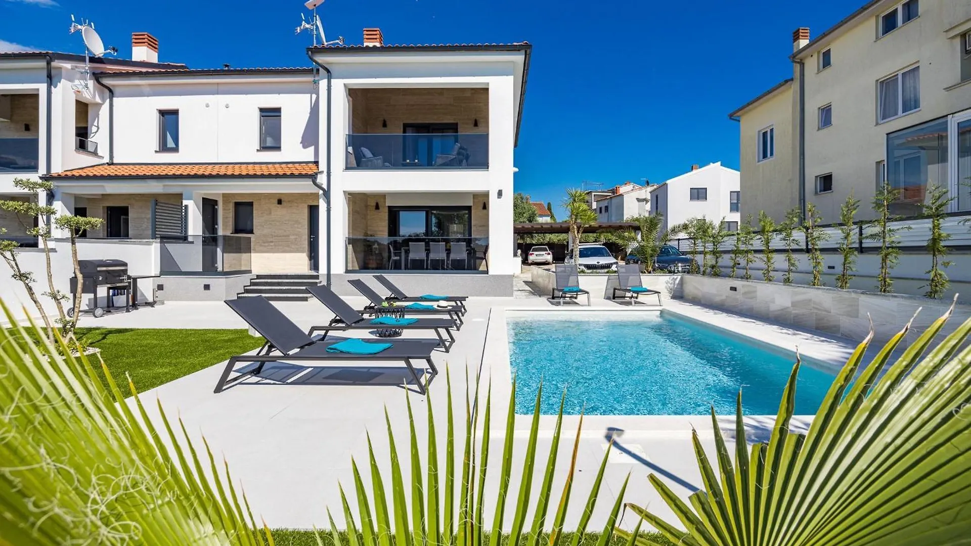 Polaris & Antares Villas  Pula