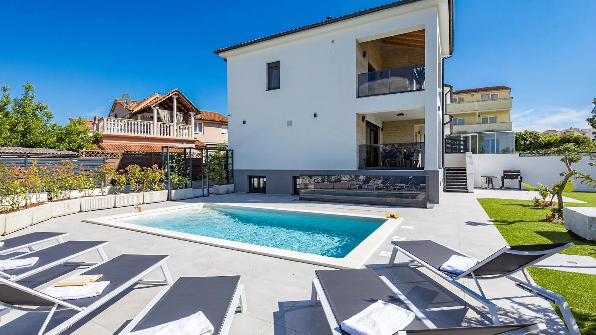 Polaris & Antares Villas