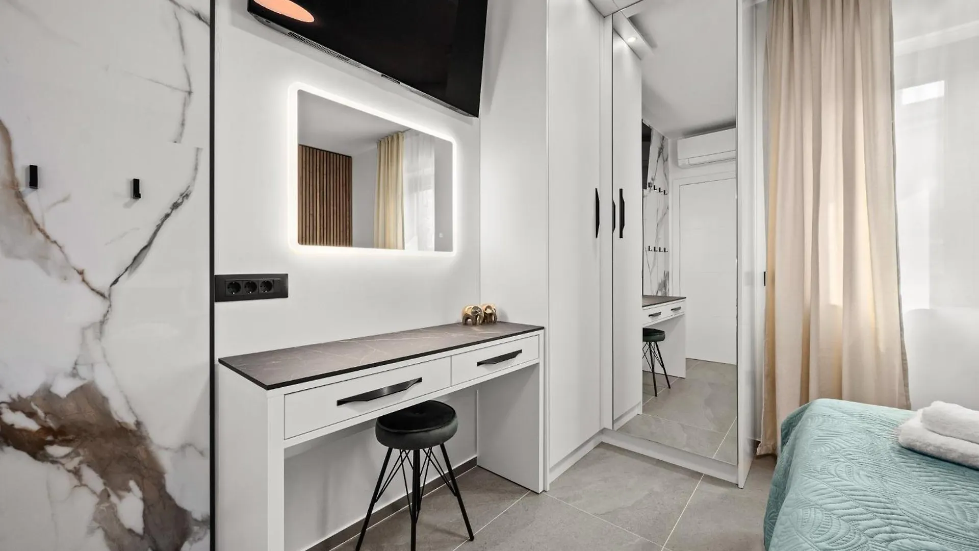 Polaris & Antares Villas
