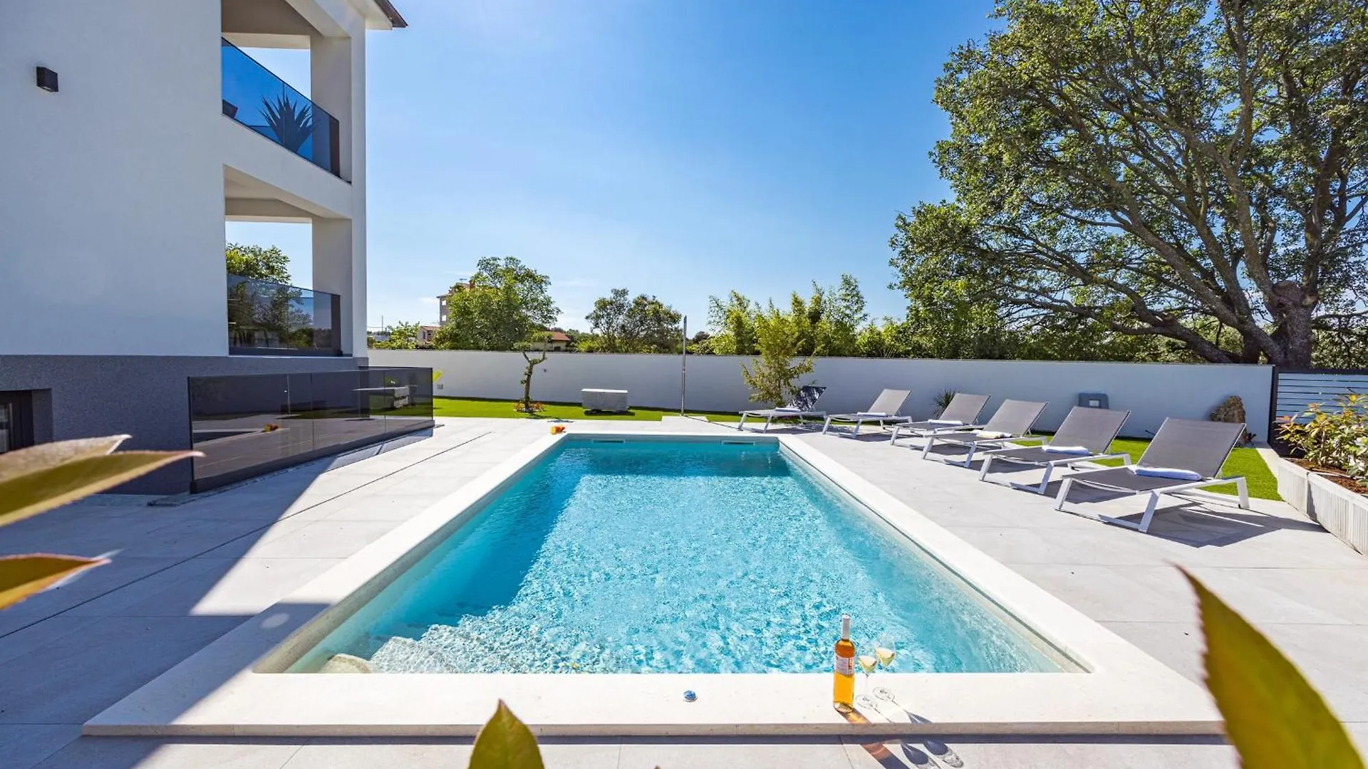 Polaris & Antares Villas 0*, PUY Croácia